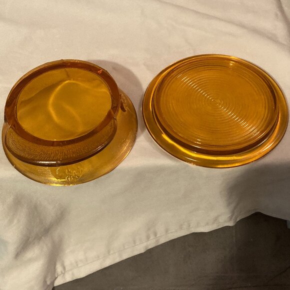 VTG Jeanette Glass Lady Berkshire 1942 AmberPowder Dish & Lid (2 pcs)-4.5" D-EUC - Picture 4 of 9